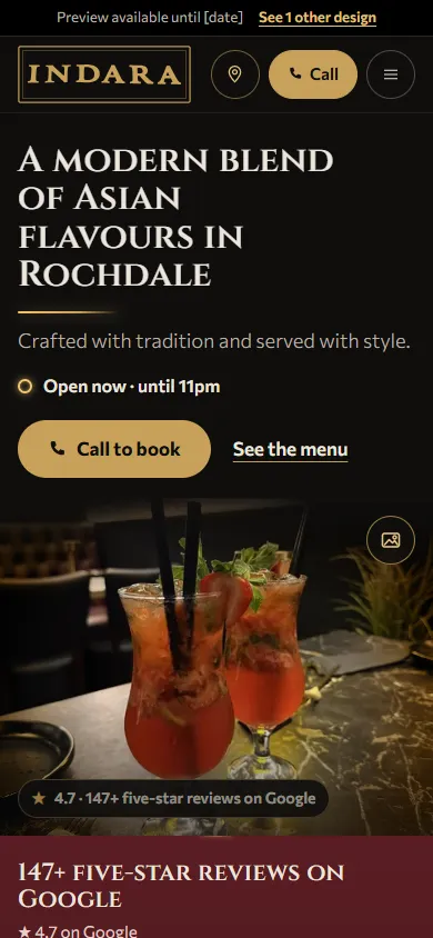 The main design on a phone: the headline on noir above two strawberry mojitos